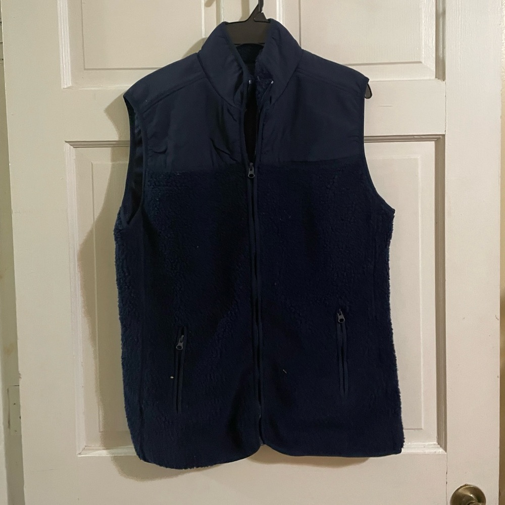 Crown & Ivy Navy Blue Fleece Vest